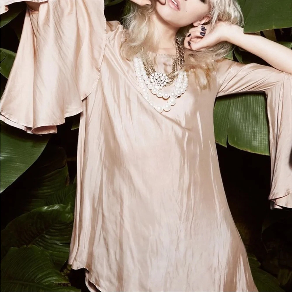 June & Hudson Bell Sleeve Dress